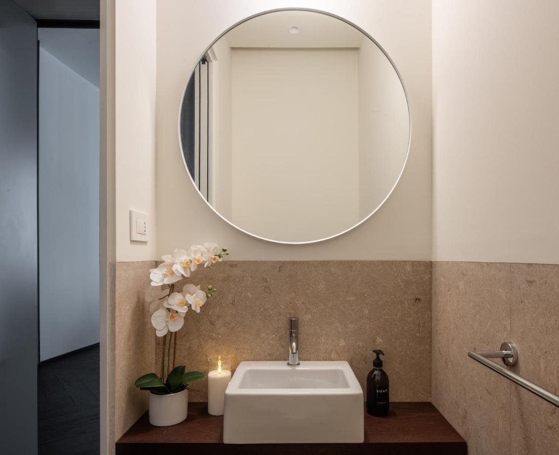 Sant'Ambrogio Luxury Apartment R&R Mailand Exterior foto